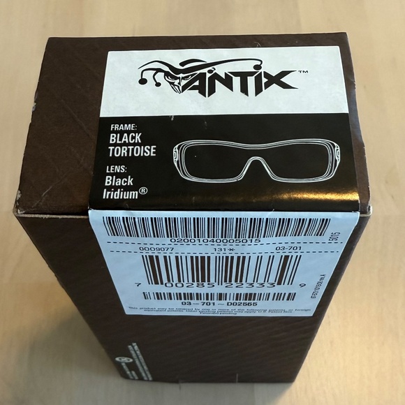 RARE - NIB - OAKLEY Antix - Black Tortoise w/Black Iridium - Picture 6 of 6